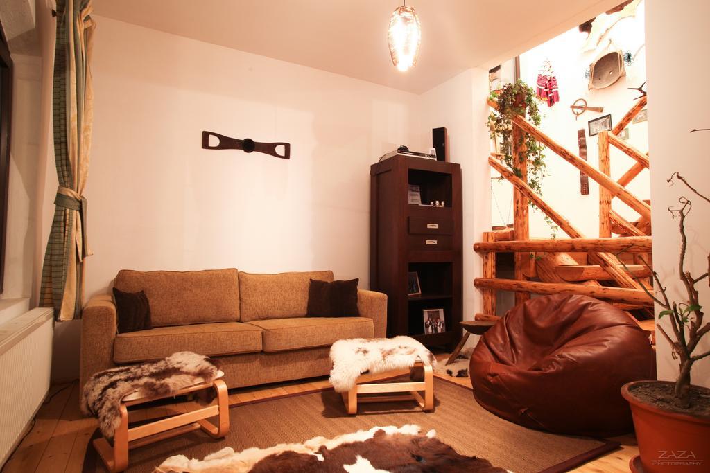 Casa Mosului - Transfagarasan Bed & Breakfast Кырцишоара Экстерьер фото