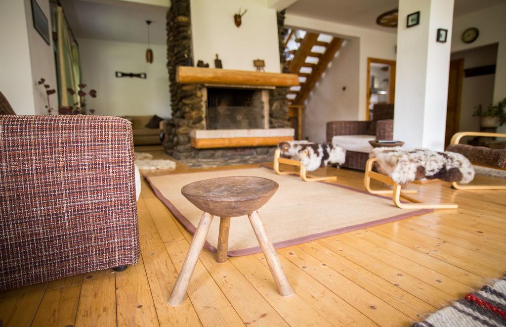 Casa Mosului - Transfagarasan Bed & Breakfast Кырцишоара Экстерьер фото