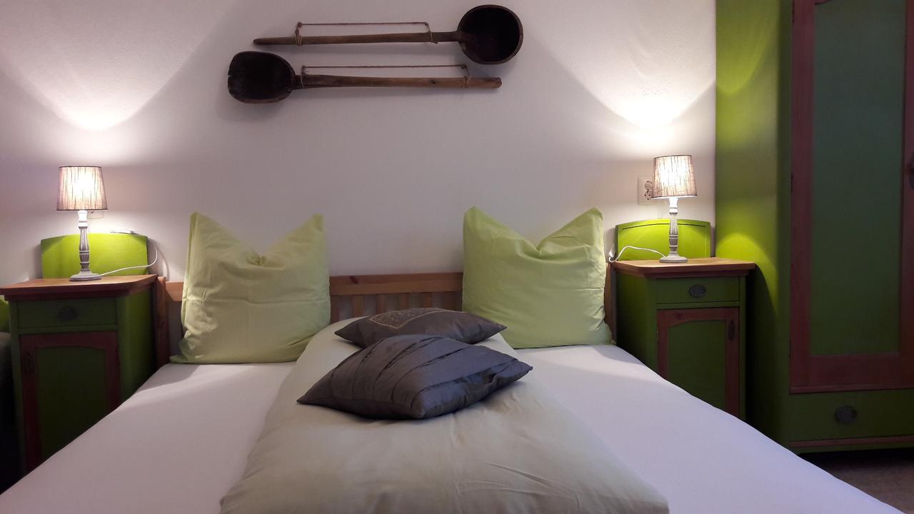 Casa Mosului - Transfagarasan Bed & Breakfast Кырцишоара Экстерьер фото